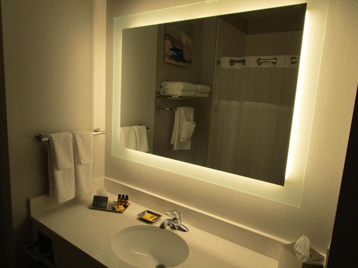Reddy Hotel Bonham Экстерьер фото
